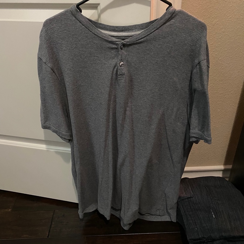 Banana Republic henley